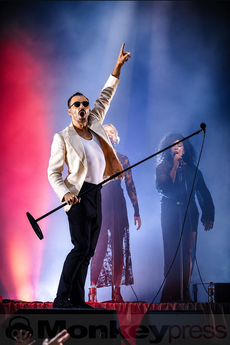 Hurts © Sandro Griesbach